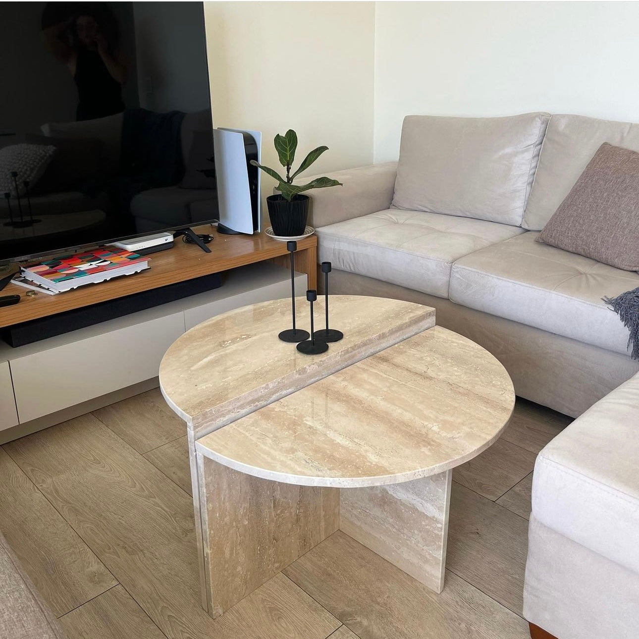 Table basse escalier Ronde en travertin